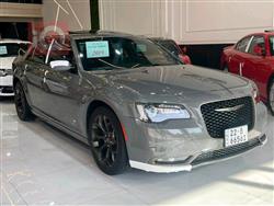 کرایسلەر 300